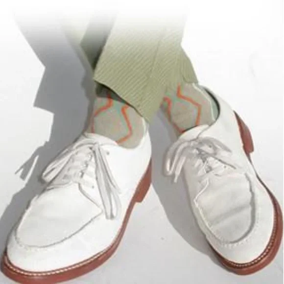 Retro style men’s shoe- Sporty Buck - Picture 2 of 5